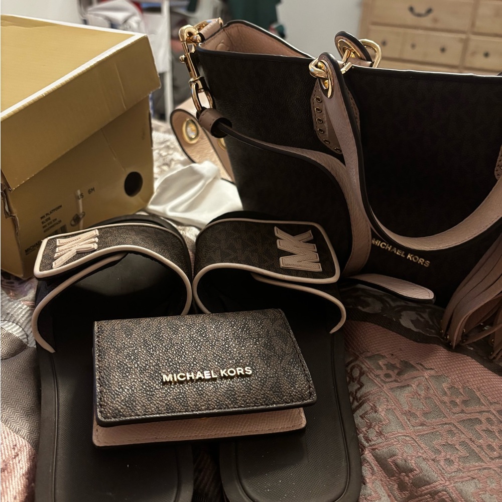 Michael Kors Black and Pink Shoulder Bag